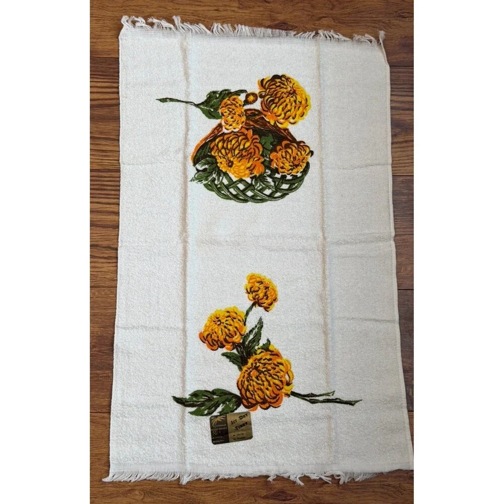 Vintage California Hand Prints Jet Dry Terry Hand Towel NEW Yellow Chrysanthemum